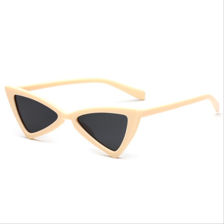Mode Persönlichkeit Dreieck Brille Damen Retro UV Sonnenbrille Sommer Outdoor Zubehör gelb von Joom DACH