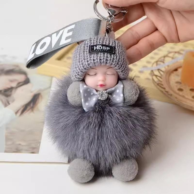 Mode Schönheit Für Dame Schöne Mädchen Tasche Anhänger Plüsch Puppe Auto Schlüsselanhänger Anhänger dunkelgrau von Joom DACH