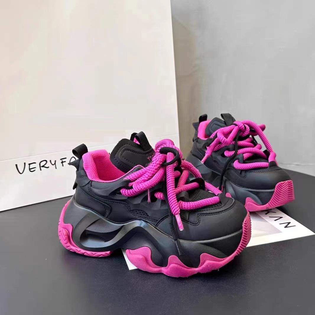 Mode Schwarze Plattform Damen Sneakers 2024 Frühling Schnürschuhe Dicke Unterseite Vulkanisierte Schuhe Frau Pu Leder Atmungsaktive Sportschuhe Damen 35(1) rose rot von Joom DACH