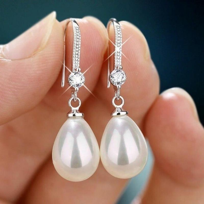 Mode Silber Farbe Wassertropfen Imitation Perlen Tropfen Ohrringe für Frauen Elegante Glänzende Runde Imitation Perlen Stud Ohrringe 4 von Joom DACH