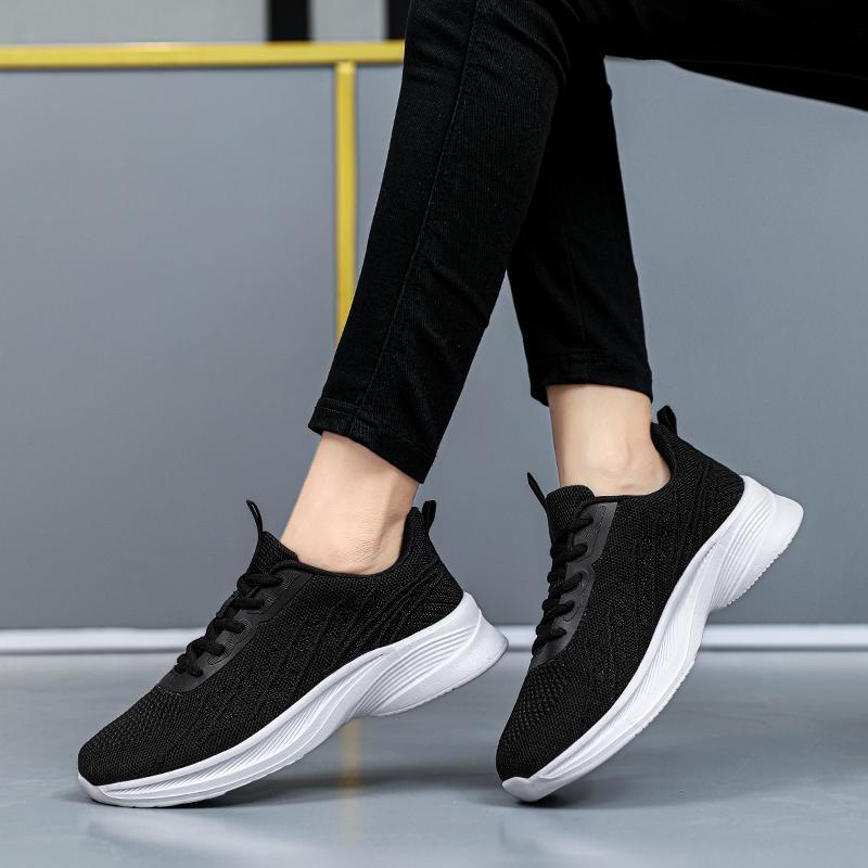 Mode Sommer Sneaker Damen Trainings Mesh Laufschuhe Atmungsaktiv Weiche Sohle Rutschfest Leichtgewichtige Freizeitschuhe für Damen 41 schwarz weiße von Joom DACH