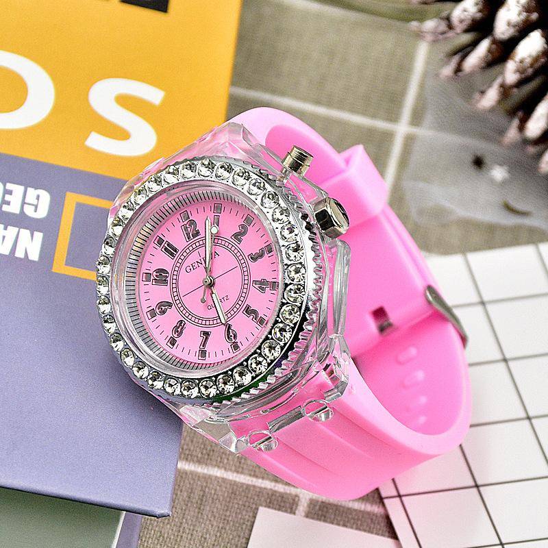 Mode Strass LED Leuchtende Uhr für Frauen Outdoor Sport Digital Frau Wirstwatch Uhr rosa von Joom DACH