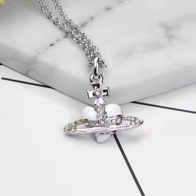 Mode Trendy Liebe Saturn Halskette Für Frauen Hochzeit Schmuck Ins Stil Luxus Planet Pullover Kette Für Mädchen Mode Schmuck von Joom DACH