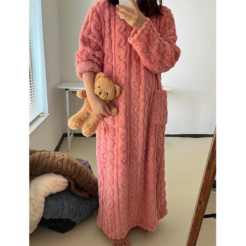 Mode Winter Frauen Nachthemden Jacquard Kleid Nacht Kleid Lose Einfarbig Verdickt Flanell Nachtwäsche Hause Kleidung XL rosa von Joom DACH
