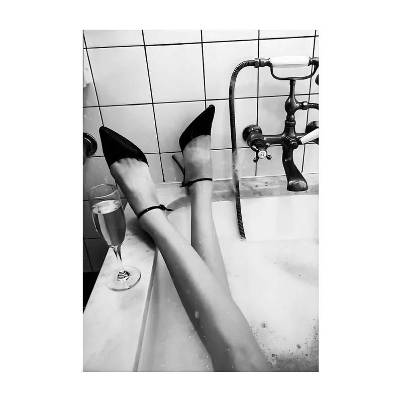 Moderne Mädchen Nordic Leinwand Kunst Poster Und Drucke Schwarz Und Weiß Leinwand Gemälde An Der Wand Kunst Bilder Dekoration Cuadro 20x30cm no frame blau von Joom DACH