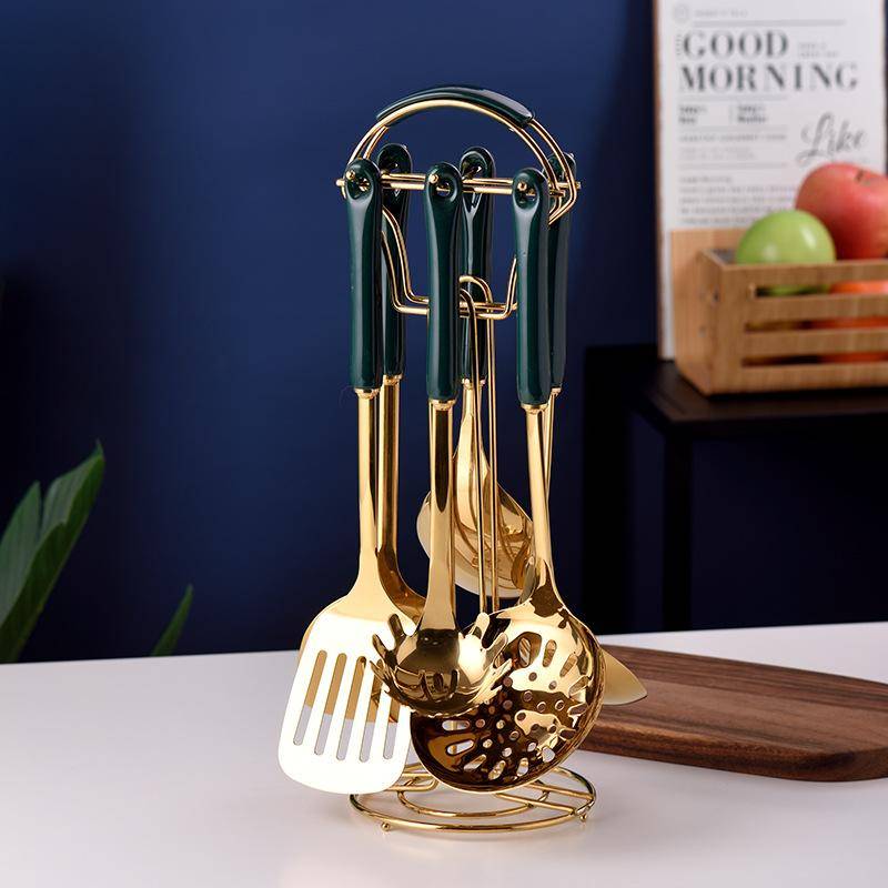 Modernes und einfaches 7-teiliges Küchenutensilien-Set aus Edelstahl, Kochutensilien, Spatel, Löffel, Haushalts-Küchenutensilien Green 7-piece set von Joom DACH