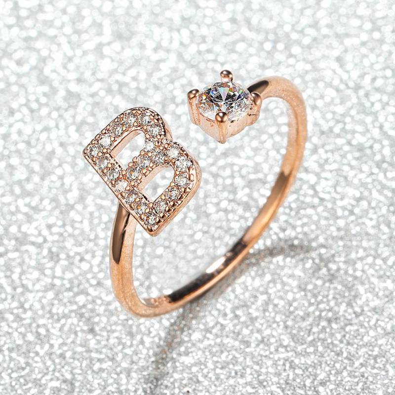 Modischer Ring mit 26 Buchstaben, CZ, Namensinitialen, Ehering, Krone, Liebesring, Brautjungfern-Geschenk, Paarring B rose gold von Joom DACH