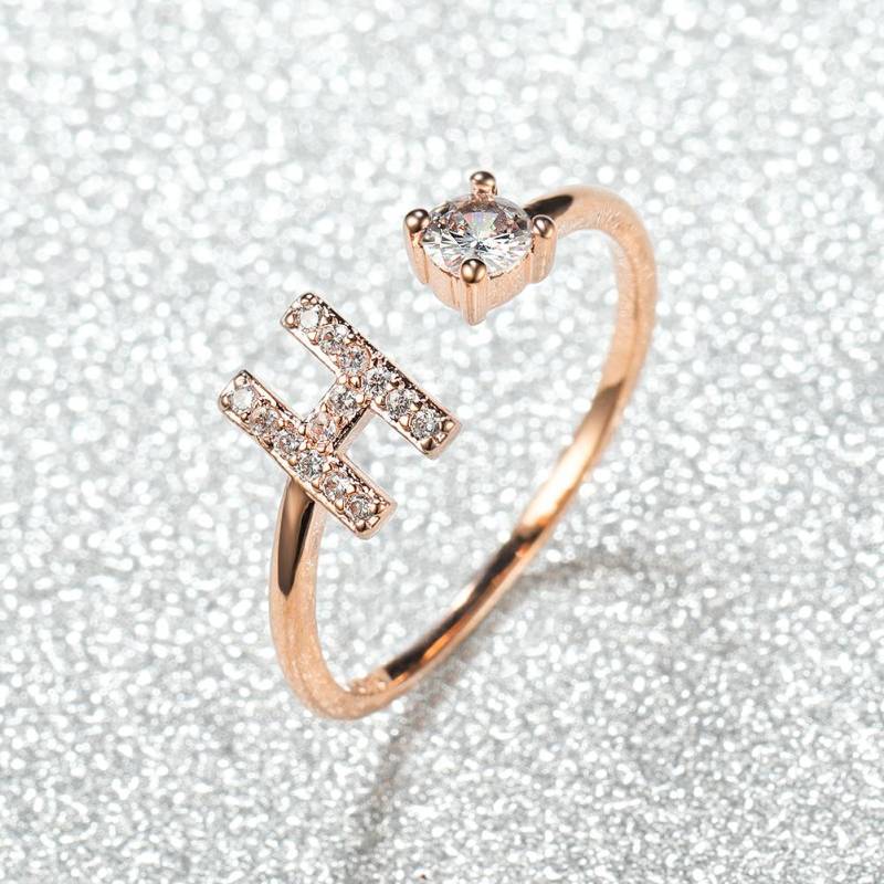 Modischer Ring mit 26 Buchstaben, CZ, Namensinitialen, Ehering, Krone, Liebesring, Brautjungfern-Geschenk, Paarring H rose gold von Joom DACH