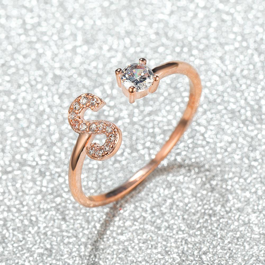 Modischer Ring mit 26 Buchstaben, CZ, Namensinitialen, Ehering, Krone, Liebesring, Brautjungfern-Geschenk, Paarring S rose gold von Joom DACH