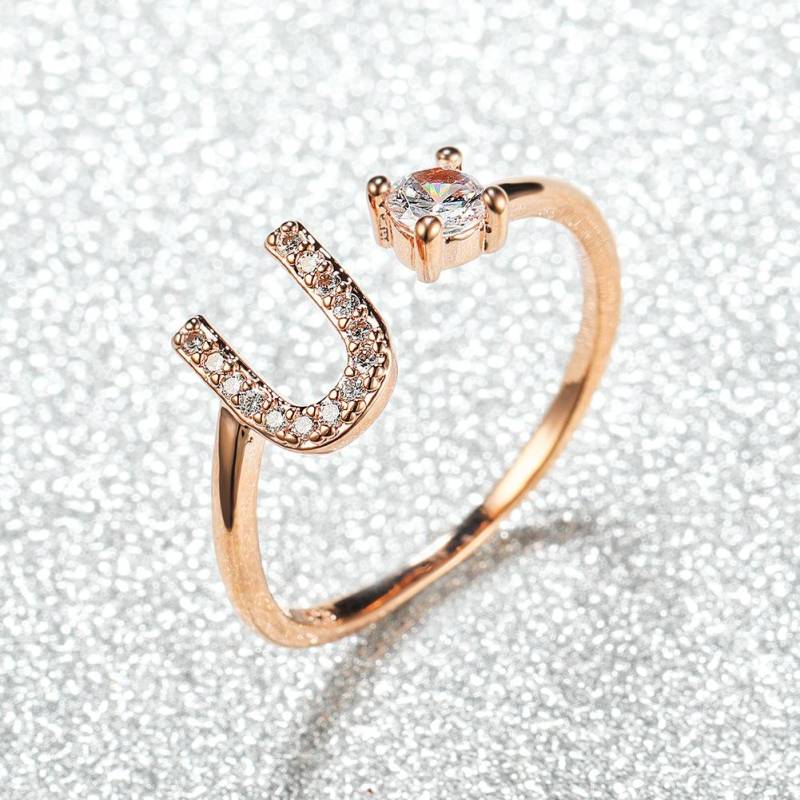Modischer Ring mit 26 Buchstaben, CZ, Namensinitialen, Ehering, Krone, Liebesring, Brautjungfern-Geschenk, Paarring U rose gold von Joom DACH