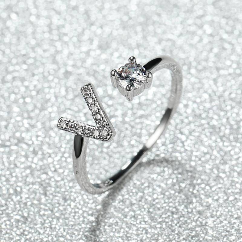 Modischer Ring mit 26 Buchstaben, CZ, Namensinitialen, Ehering, Krone, Liebesring, Brautjungfern-Geschenk, Paarring V silber von Joom DACH