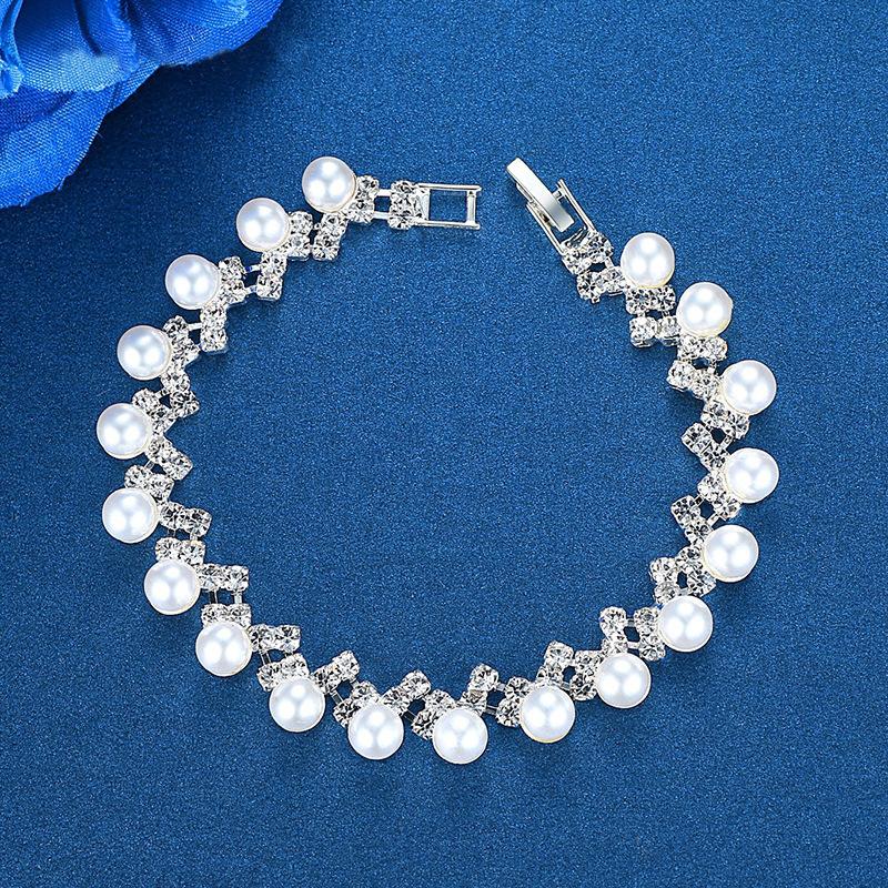 Modischer dreiteiliger Brautschmuck, elegantes Strass-Perlen-Ohrringe-Halsketten-Armband-Set 2 von Joom DACH