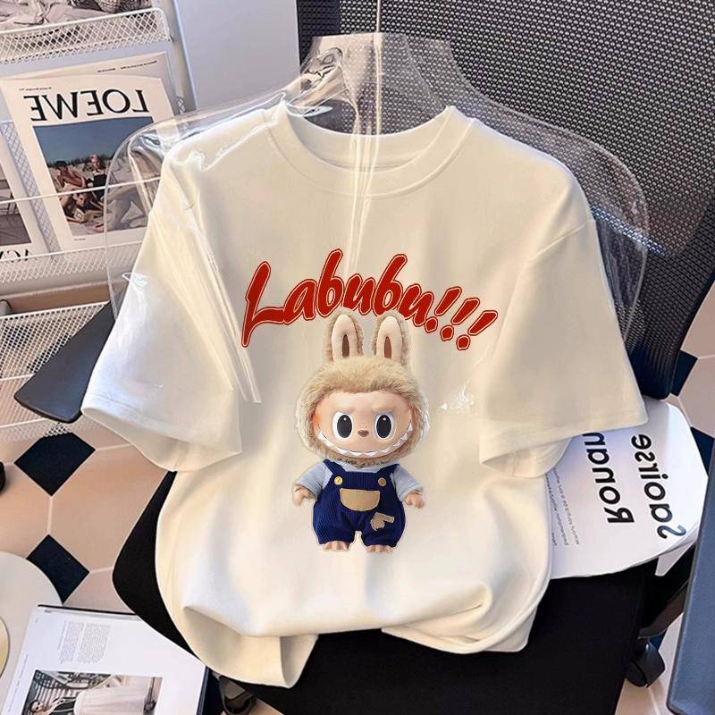 Monster Elf Cartoon Grafik labubu Kinder Bedrucktes T-Shirt Sommer Herren und Damen Lässiges Outdoor Kurzarm T-Shirt Mädchen Top XL Monster Elf Cartoon Grafik labubu Kinder Bedrucktes T-Shirt Sommer Herren und Damen Lässiges Outdoor Kurzarm T-Shirt Mädchen Top XL von Joom DACH