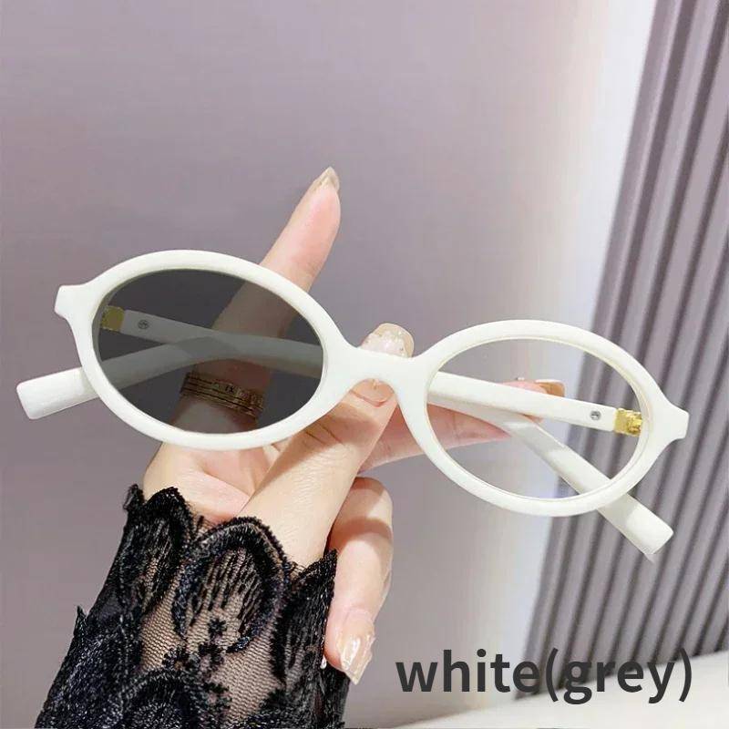 Myopie-Brille für Frauen und Männer, modischer ovaler Rahmen, Farbwechsel, Minusbrille, fertige photochrome Nahsicht-Sonnenbrille -2.0 von Joom DACH