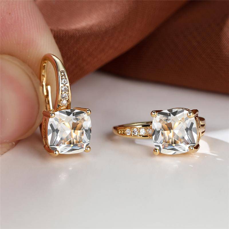 Mystische Regenbogen Prinzessin Cut Stein Creolen Für Frauen Vintage Gold Farbe Party Hochzeit Ohrringe weiß von Joom DACH