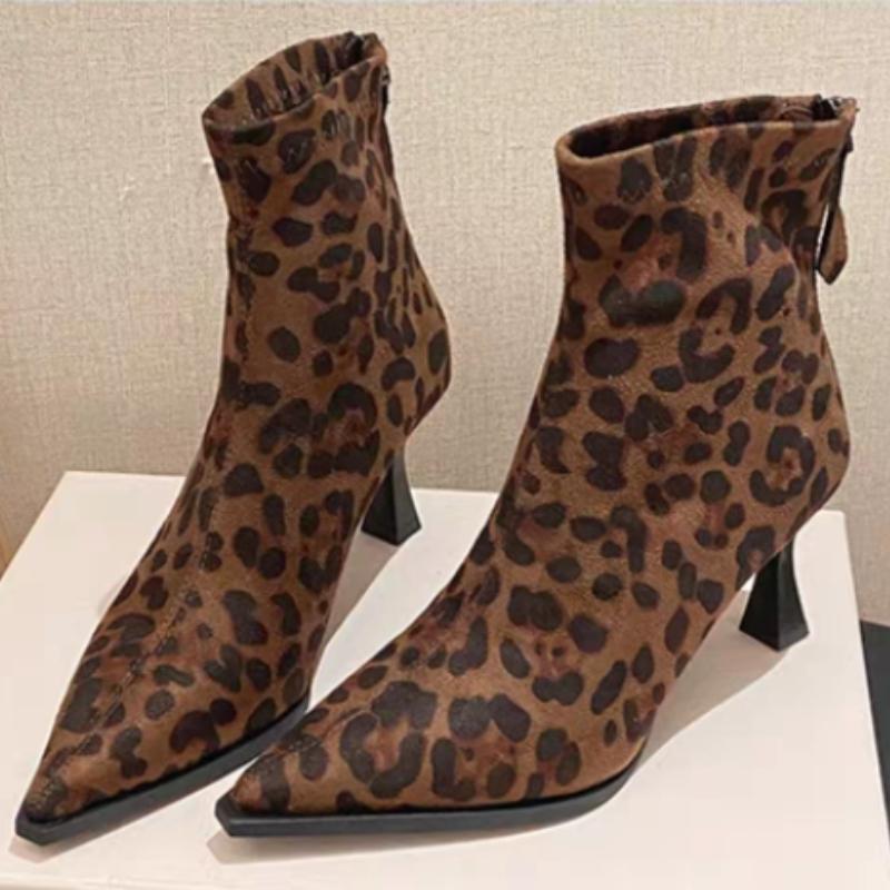 NEU Stiefeletten Leopard Damen Spitzschuh Damen Chunky High Heel Damenschuhe Schuhe Übergröße 35 leopard print von Joom DACH
