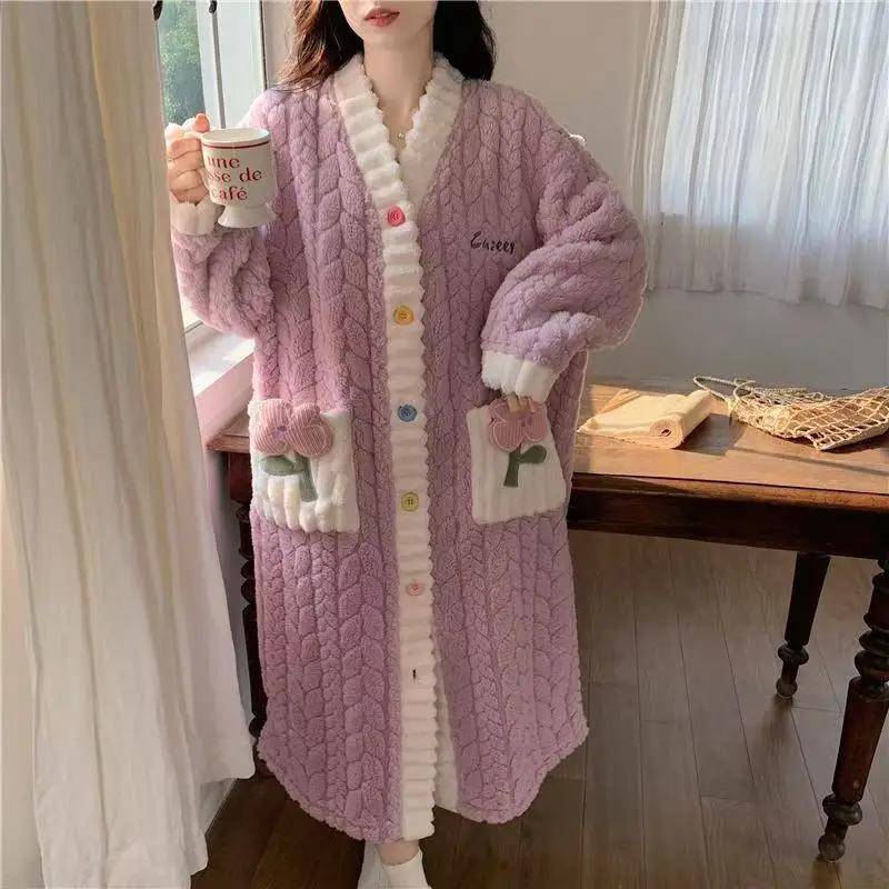 Nachthemd Damen Neuer Herbst/Winter Korallensamt und dicker warmer Bademantel aus Samt. Das lange, süße Nachthemd kann draußen getragen werden 2XL von Joom DACH