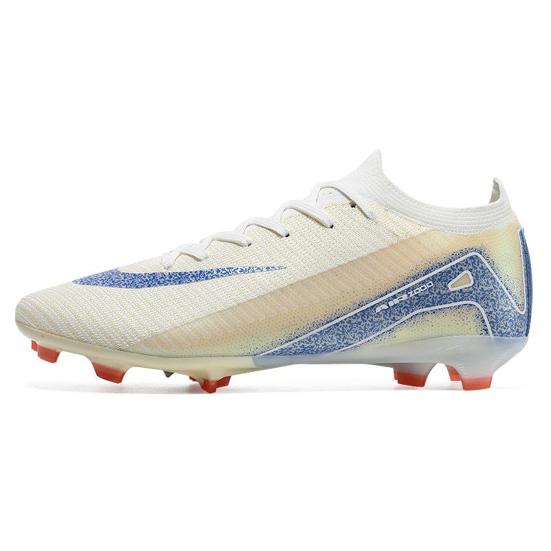 Nahtlose Flyknit-Fußballschuhe Herren Low-Top Jugend Lange Stollen Gebrochene Stollen Trainingssport-Fußballschuhe 42 von Joom DACH