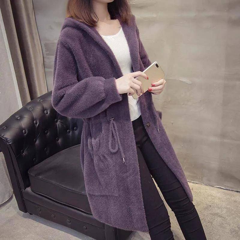 Nerzplüschpullover für Damen, lockerer, verdickter Strickpullover mit Kapuze, mittellanges Kapuzenoberteil S von Joom DACH