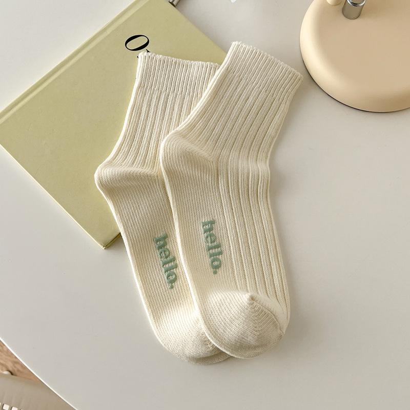 Nette frauen Socken Mode Herbst Winter Weibliche Baumwolle Socken Weiche Atmungsaktive Absorbieren Schweiß Bunte Socken weiß von Joom DACH