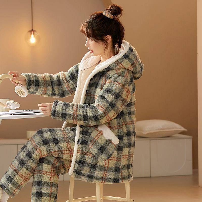 Neu Korallen Samt Pyjamas Frauen Winter Loungewear Drei-schicht Padded Anzug Famale Flanell Außerhalb Tragen Hause Kleidung Sets Mädchen 2XL von Joom DACH