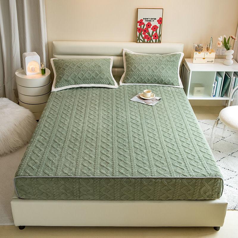 Neu eingetroffen Queen Size Schnell wärmendes, hautfreundliches Samtbett Spannbettlaken Weicher, dicker Plüsch-Matratzenbezug (ohne Kissenbezug) 120x200x30cm von Joom DACH