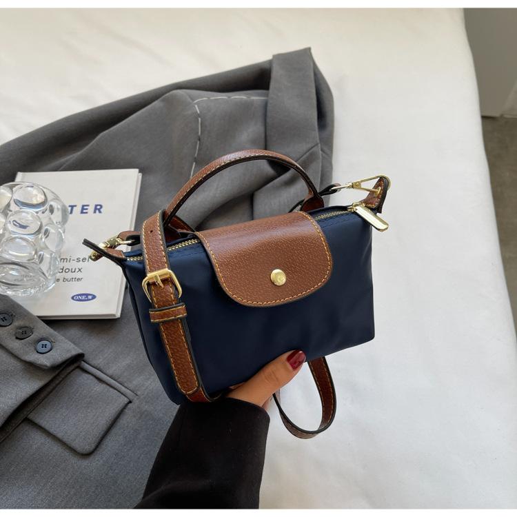 Neue 2024 Designer Luxus Taschen für Frauen Damen Handtaschen Geldbörsen Platz Messenger Bag Hobos Schulter Nylon Crossbody Seite Tasche blau von Joom DACH