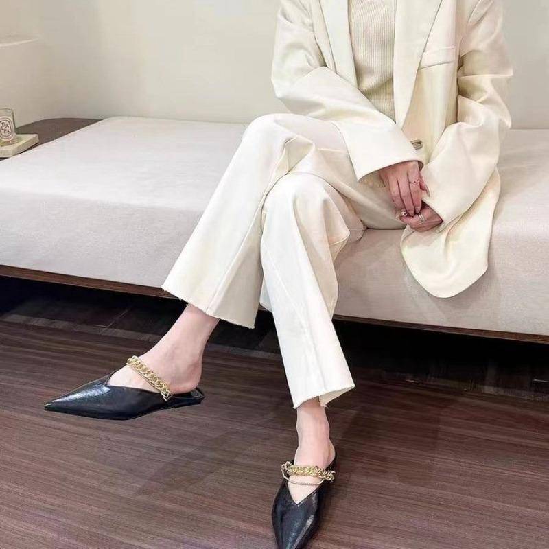 Neue Designer Spitzschuhe Spiegel Silber Leder Slipper Damen Kristallband Sommerschuhe Outdoor Pantoletten Niedriger Absatz Mules Sandalen 39 schwarz von Joom DACH