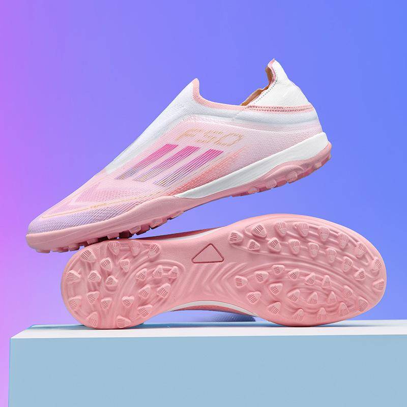 Neue F50 Low-Top Fußballschuhe für Jungen und Mädchen, Stollen, Weltmeisterschaftswettkampf-Trainingsschuhe 37 von Joom DACH