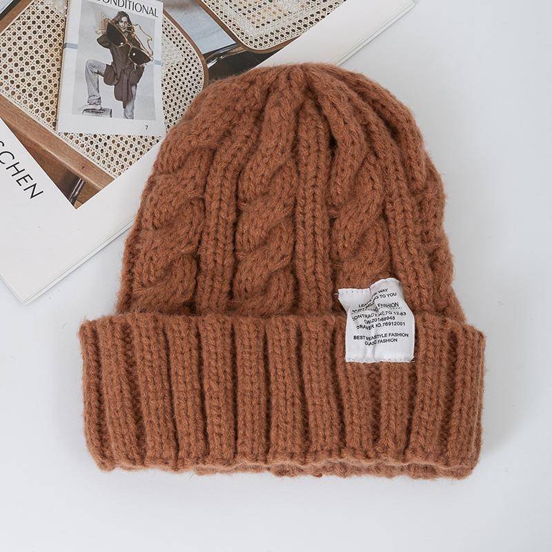 Neue Frauen Candy Farben Winter Hut Mode Tuch Label Gestrickte Hut Kpop Stil Weiche Beanie Hüte Für Frauen Streetwear Winter kappe 54cm-58cm kamelfarben von Joom DACH