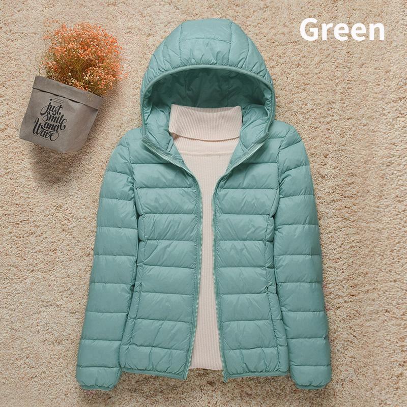 Neue Frauen Dünne Daunenjacke Weiße Entendaunen Ultraleichte Jacken Herbst Und Winter Warme Mäntel Tragbare Outwear 6XL von Joom DACH