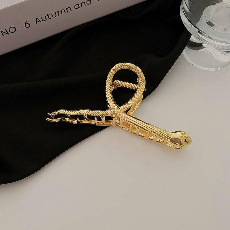 Neue Frauen Elegante Silber Hohl Geometrische Metall Haar Klaue Vintage Haar Clips Stirnband Haarnadel Haar Krabben Haar Zubehör von Joom DACH