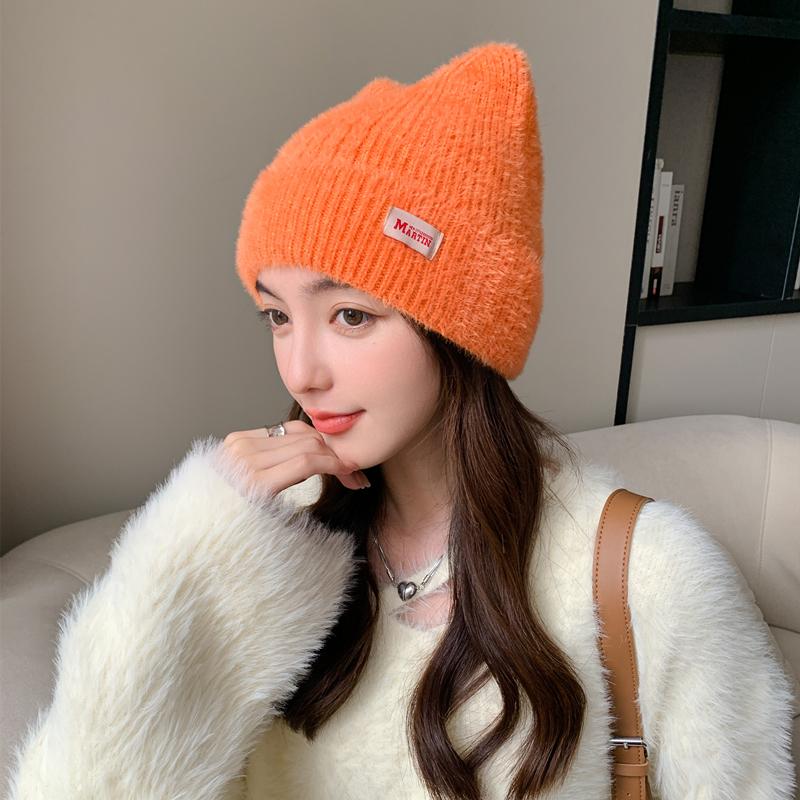 Neue Frauen Nette Katze Ohr Winter Hut Mode Faux Pelz Gestrickte Hut Kpop Stil Weiche Beanie Hüte Weibliche Candy Farben streetwear Kappe 54cm-58cm orange von Joom DACH