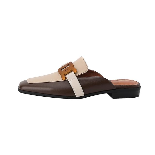 Neue Frühling Sommer Frauen Schuhe Square Toe Pumps Frauen Solide Kuh Leder Niedrigen Ferse Maultiere Metall Taste Slipper Für Frauen Maultiere 36 braun von Joom DACH