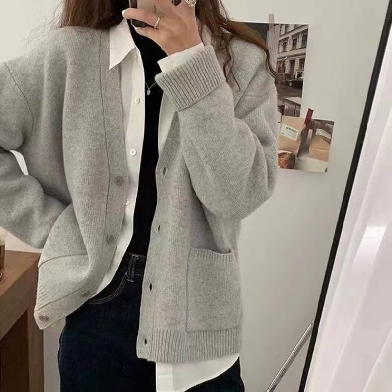 Neue Herbst Pullover Jacke für Frauen Mode Langarm Lose Solide Strick Pullover Strickjacken Frauen Retro V-ausschnitt Casual Strickjacke Winter Kleidung 25289 One Size graue von Joom DACH