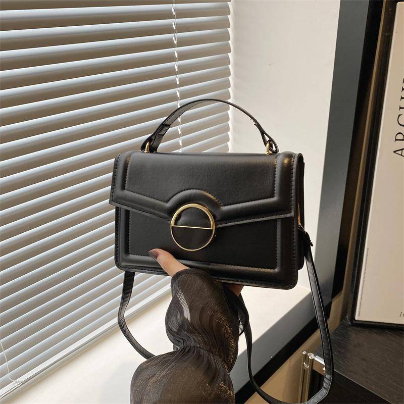 Neue Koreanische version mode kleine quadratische tasche 2024 mode sommer casual schulter tasche frauen einfache casual handtasche frauen schwarz von Joom DACH