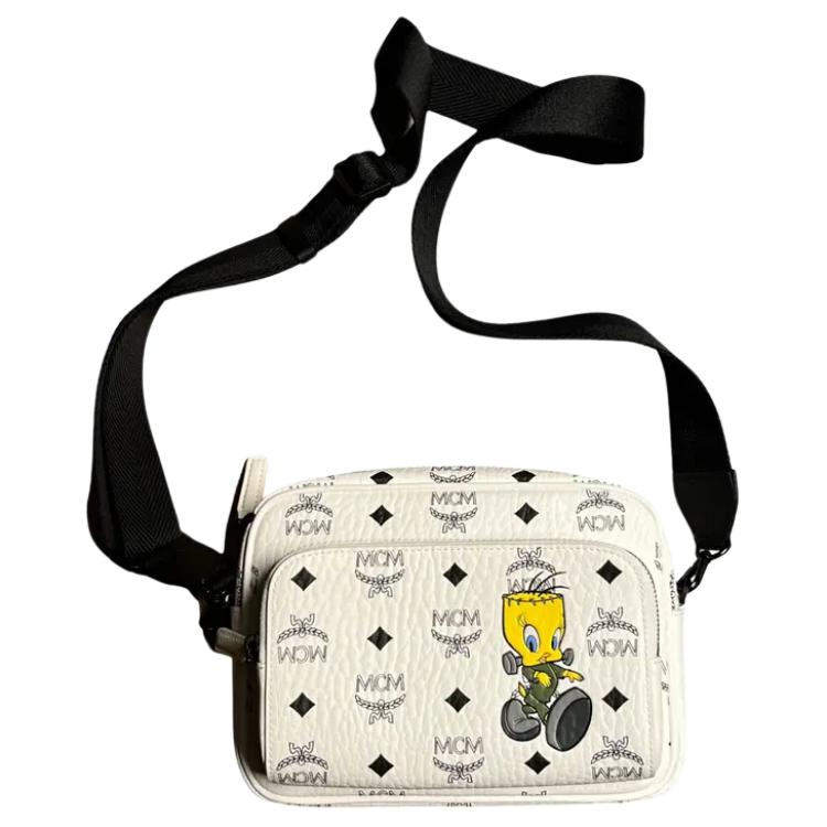 Neue MCM LOONEY TUNES Kollaboration Limited Edition Beschichtete Canvas Kameratasche, Schultertasche, Umhängetasche Klein Unisex Weiß MMRDSTA07WT001 22.1*5.1*15.5CM Neue MCM LOONEY TUNES Kollaboration Limited Edition Beschichtete Canvas Kameratasche, Schultertasche, Umhängetasche Klein Unisex Weiß MMRDSTA07WT001 22.1*5.1*15.5CM von Joom DACH