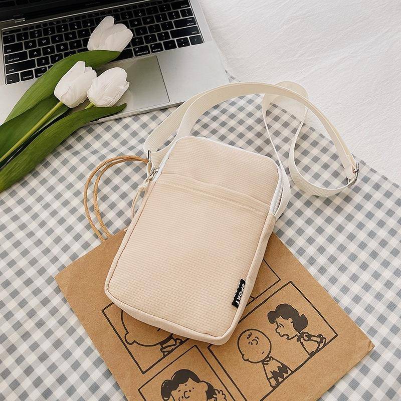 Neue Mode Handy Tasche frauen Messenger Tasche Alle-spiel Mini Kleine Umhängetasche Hängenden Hals Geldbörse Vertikale Handtasche 20x13x4cm beige von Joom DACH