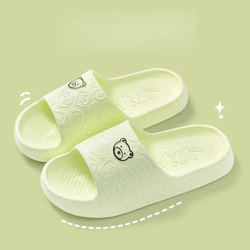 Neue Mode Sommer Paar Cartoon Relief Flache Rutschen Geschmeidig Dünne Sandalen Für Frauen Männer Hausschuhe Damen Hause Innen-Flip-Flops 40-41 grün von Joom DACH