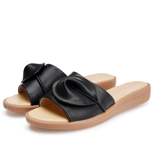 Neue Sommer Damen Leder Hausschuhe Outdoor Flache Strand Sandalen Mode Lässig Komfort Schuhe Rutschfeste Damen Paltform Rutschen 39 schwarz von Joom DACH