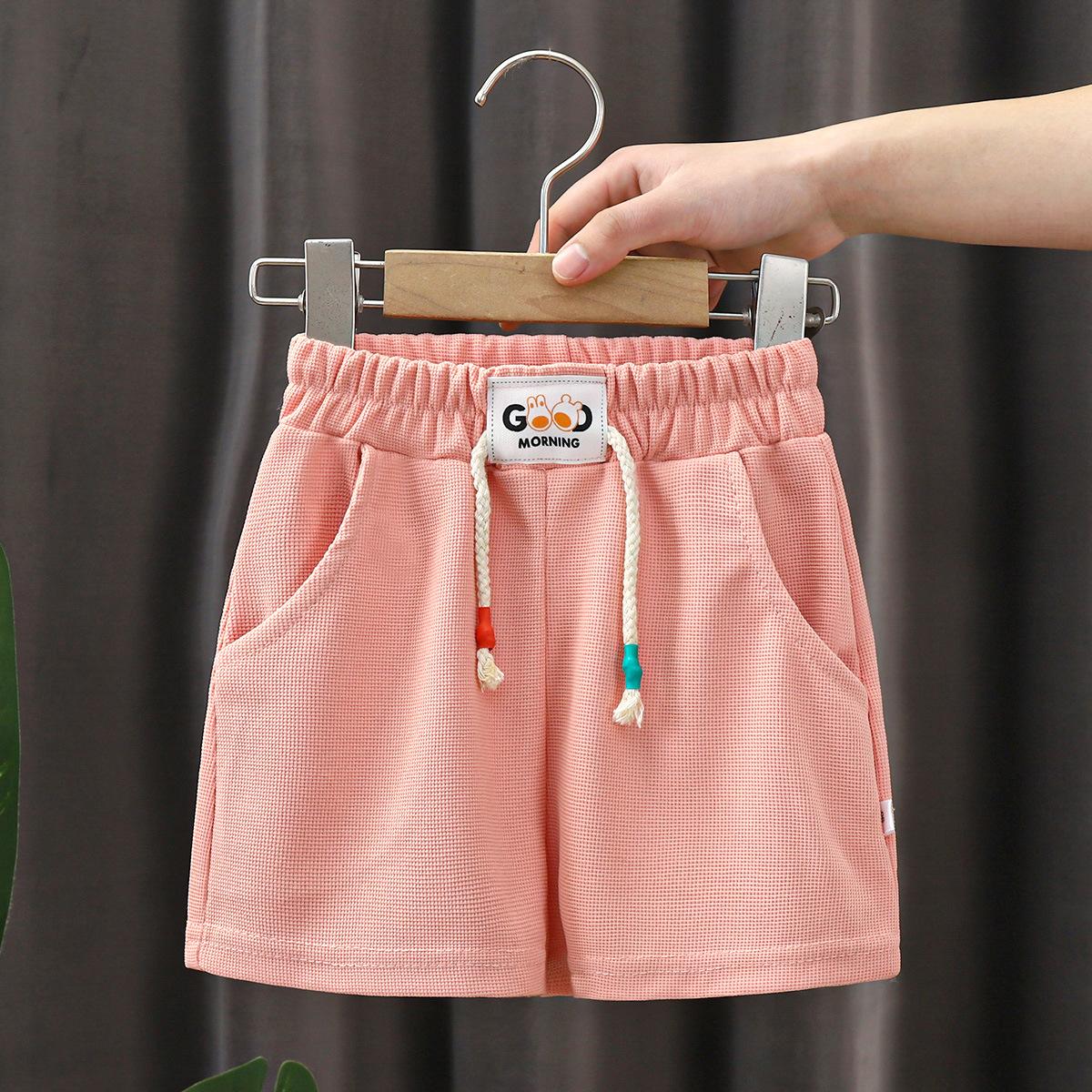 Neue Sommer Jungen Shorts Candy Farbe Strand Shorts für Kinder Casual Elastische Taille Kinder Kurze Hosen Sport Kleidung Outwear 140cm von Joom DACH