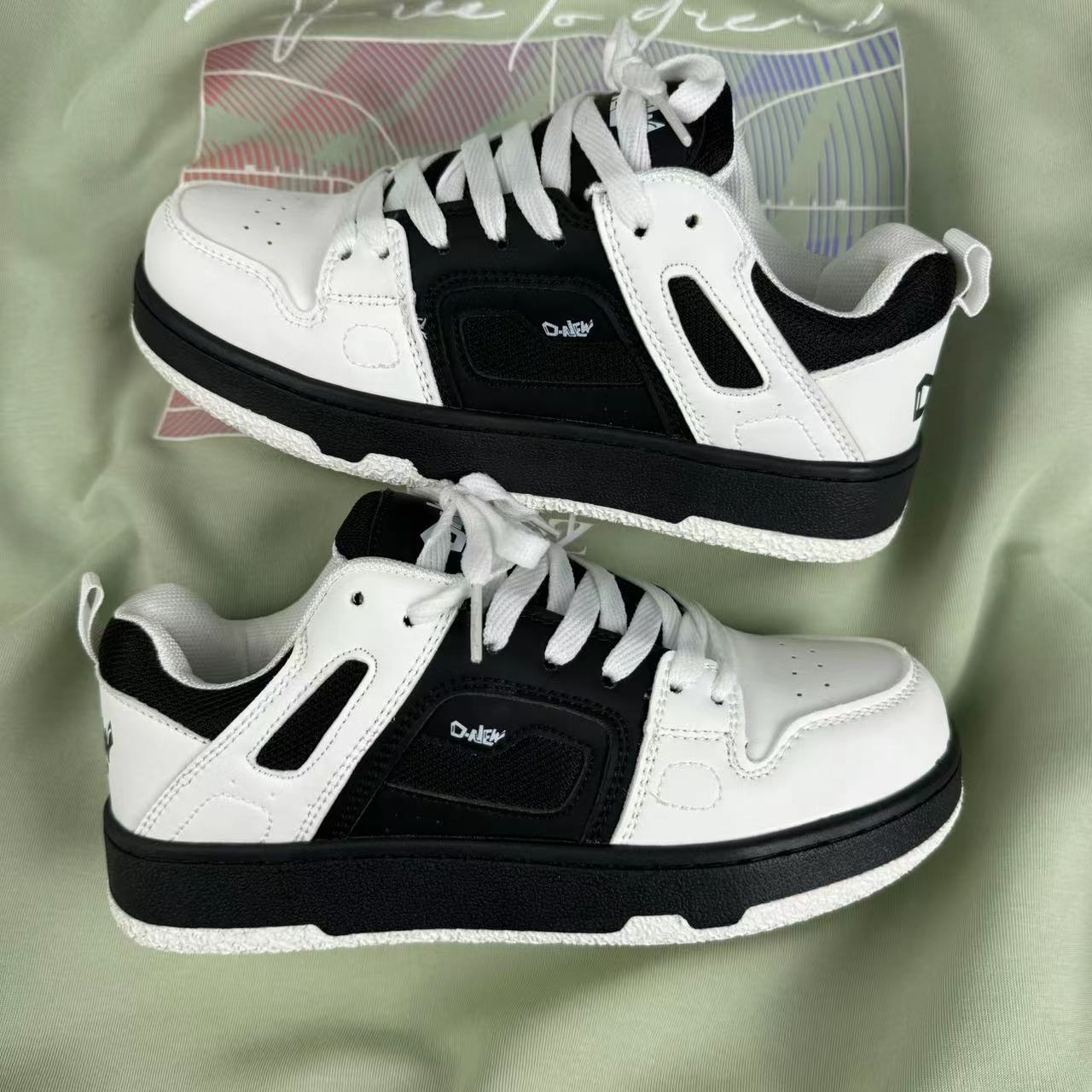 Neue Studenten Leichte Skateboard Schuhe Lässige Sportschuhe Herren Damen Moralische Trainingsschuhe Liebhaber Sneaker Zapatos Hombre 44 schwarz Neue Studenten Leichte Skateboard Schuhe Lässige Sportschuhe Herren Damen Moralische Trainingsschuhe Liebhaber Sneaker Zapatos Hombre 44 schwarz von Joom DACH