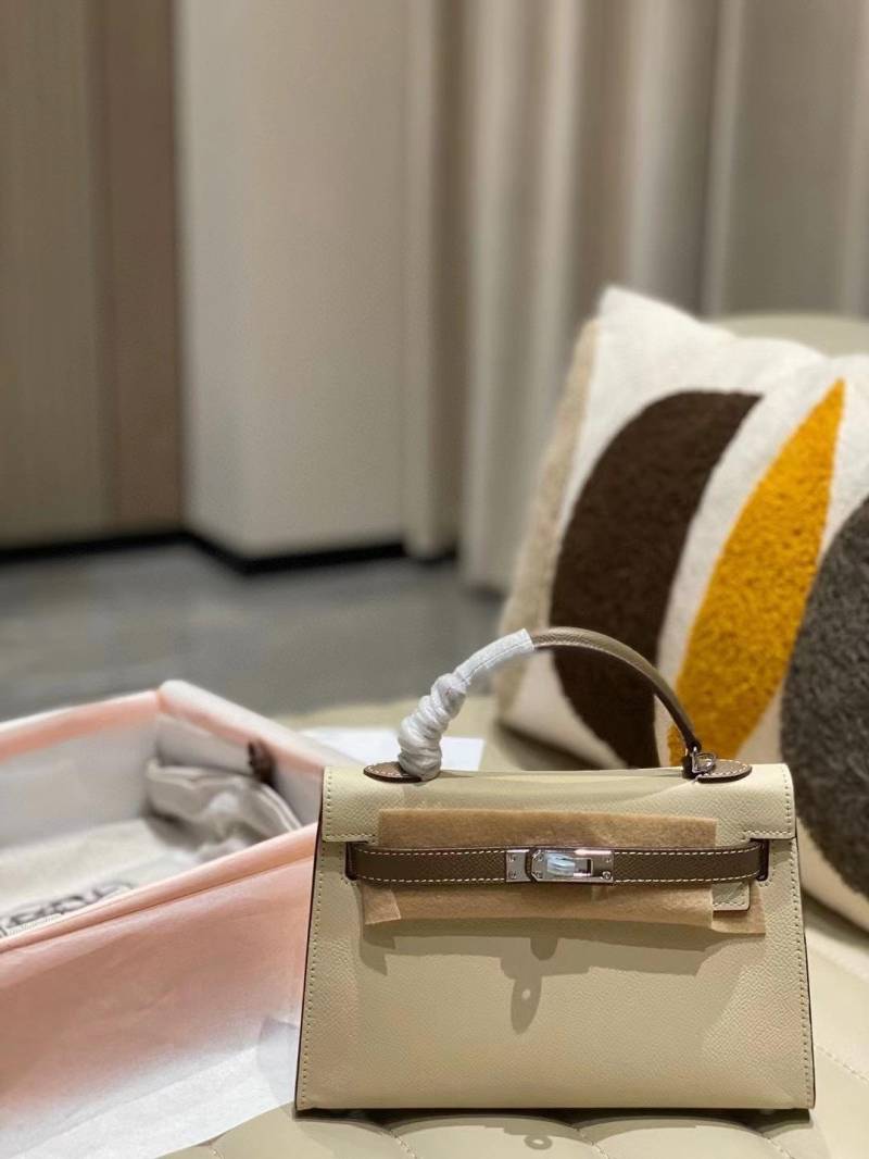 Neue Tasche aus echtem Leder der zweiten Generation, Mini-Tasche, Palmendruck, Rindsleder, einzelne Schulter, Umhängetasche für Damen, klassisch, modisch und vielseitig 21cm+box with silk scarf von Joom DACH