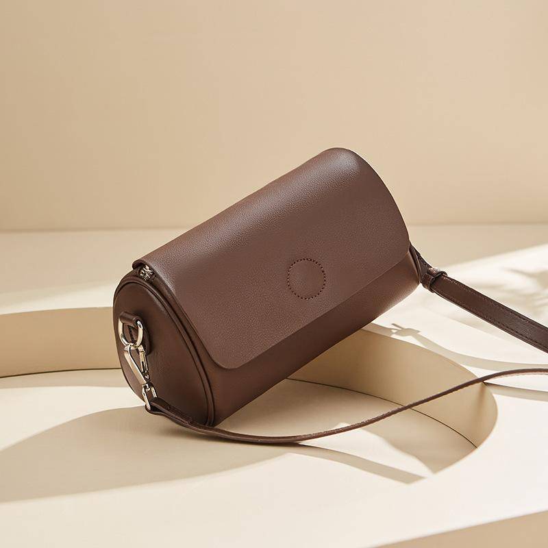 Neue Umhängetasche mit schrägem Überschlag für Damen kaffeebraun von Joom DACH