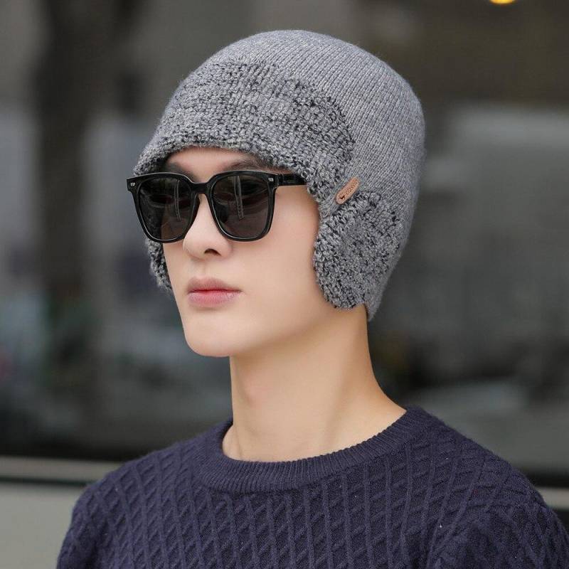 Neue Unisex-Winter-Strickmütze mit Gehörschutz, modische weiche Beanie-Mütze, für Männer und Frauen, Outdoor-Sport, Ohrenklappen-Mütze, klassisch, warm halten 55cm-62cm licht grau von Joom DACH