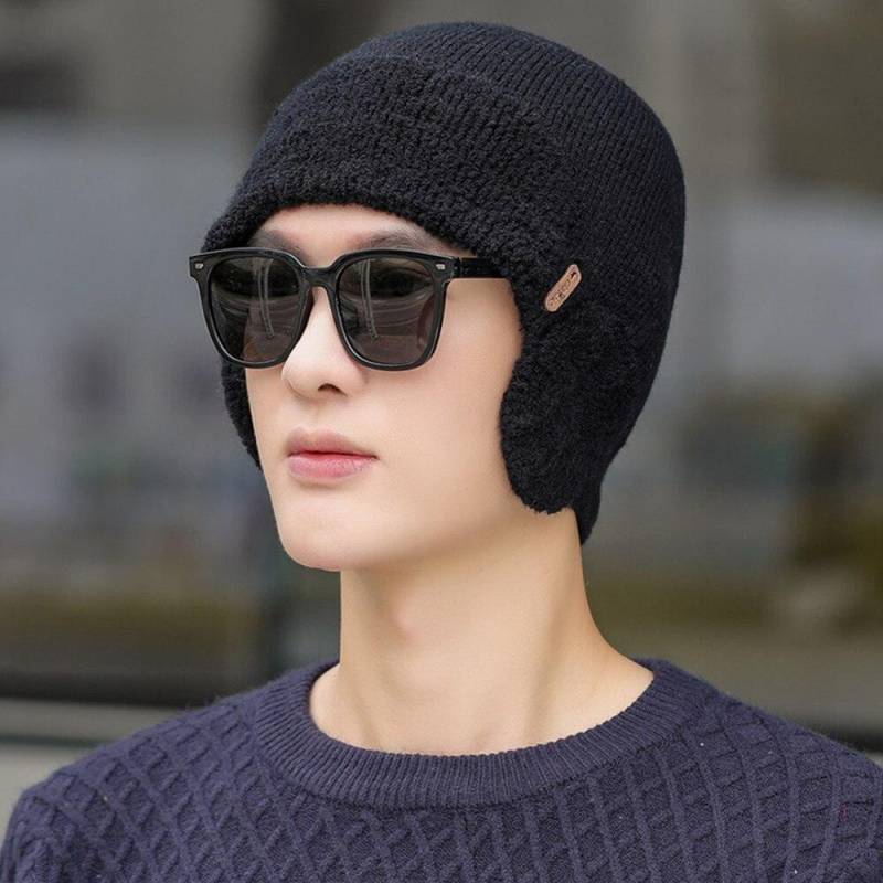 Neue Unisex-Winter-Strickmütze mit Gehörschutz, modische weiche Beanie-Mütze, für Männer und Frauen, Outdoor-Sport, Ohrenklappen-Mütze, klassisch, warm halten 55cm-62cm schwarz von Joom DACH