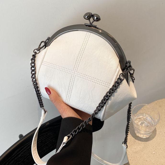 Neue Vintage Zwei Riemen Shell Lock Tasche Taschen Kette Frauen Schulter Umhängetaschen PU Leder Tote frauen Handtaschen Geldbörsen 18cmx15cmx5cm weiß von Joom DACH