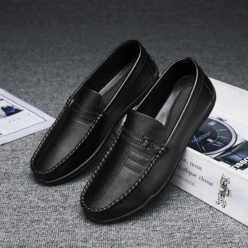 Neue Weiße Leder Herren Freizeitschuhe Luxusmarke Schwarz Formelle Kleiderschuhe Designer Herren Slipper Atmungsaktive Slipper Fahrschuhe 39 von Joom DACH