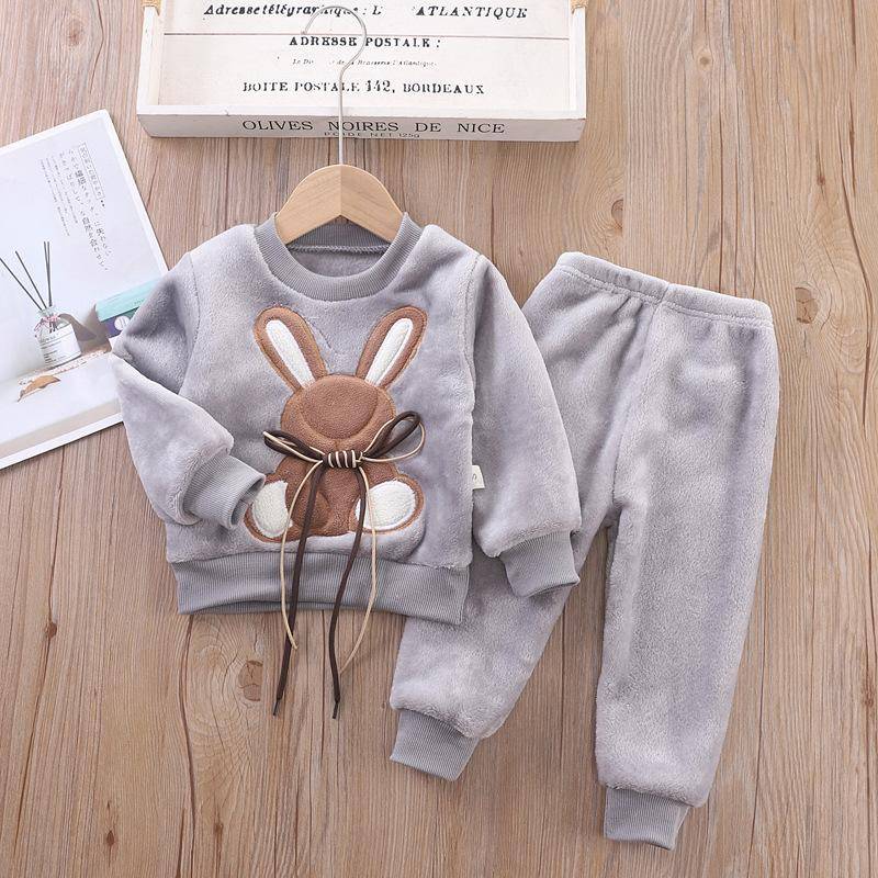 Neue Winter Baby Mädchen Jungen Homewear Sets Herbst Mode Flanell Fleece Kleidung Kinder Cartoon Bär Nachtwäsche Kinder Pyjamas 90 von Joom DACH