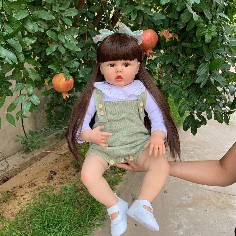 Neue weiche Silikon Reborn Kleinkind Baby Puppe für Mädchen 60 CM Dress Up braune Haare Prinzessin wie lebendig Kind Geburtstagsgeschenk von Joom DACH